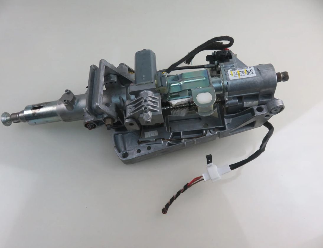 MERCEDES-BENZ C-Class W204/S204/C204 (2004-2015) Elektrisk servostyrstång 2044602016 29069374