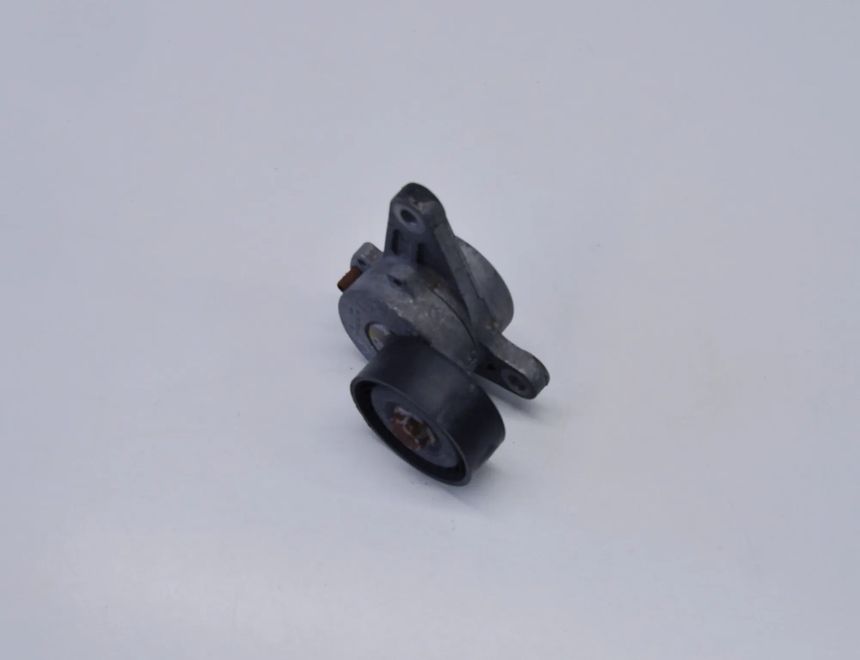 AUDI A4 allroad B9 (2016-2024) Bältesspännare 04L903315A 10677759