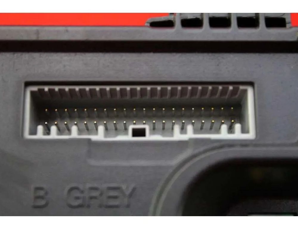 RENAULT Megane 2 generation (2002-2012) Säkringsbox 284B17882R 22102222