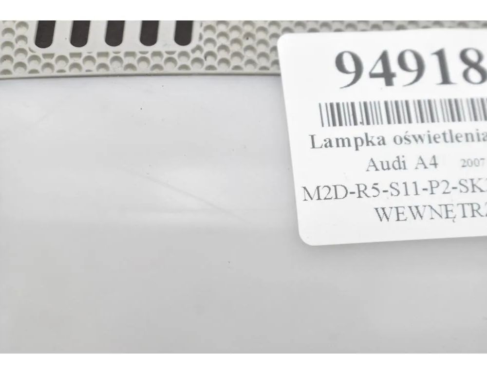 AUDI A4 B8/8K (2011-2016) Interiörbelysning 8T0947135A 28970277