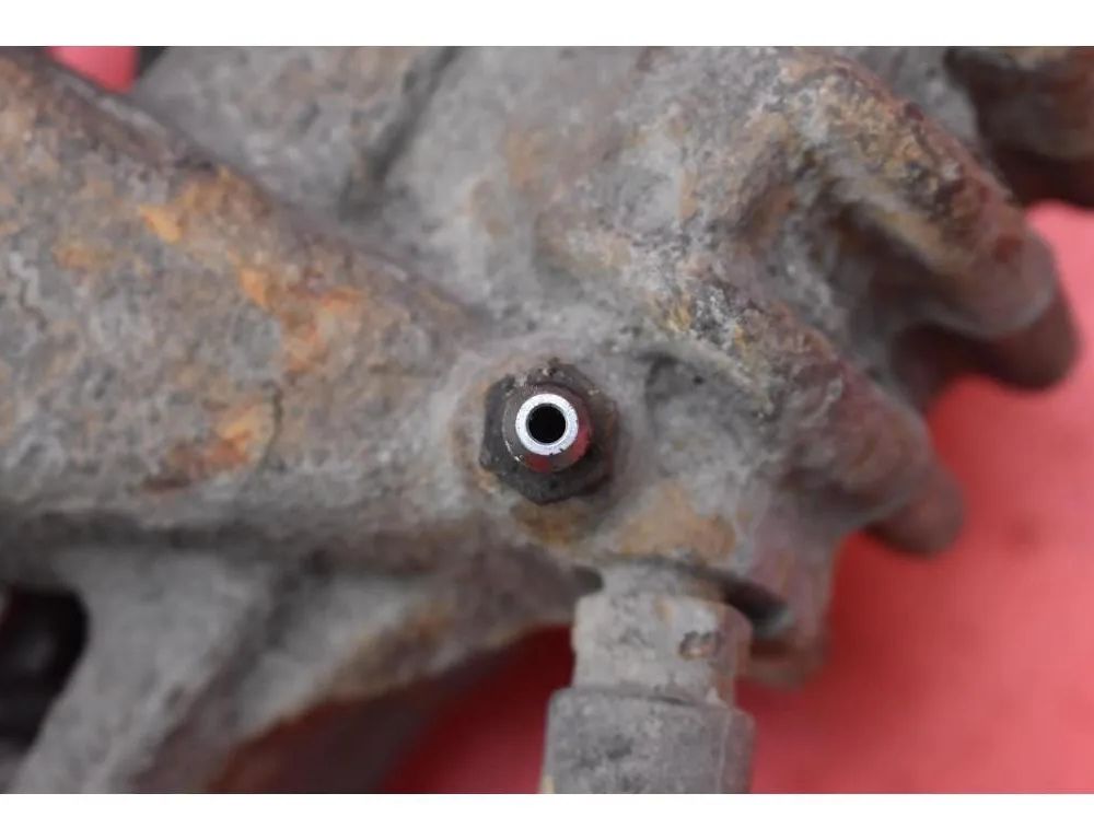 PEUGEOT 3008 1 generation (2010-2016) Vänster fram bromsok 30774517