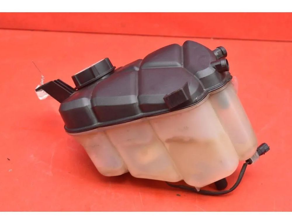 VOLVO V70 3 generation (2007-2020) Expansionskärl 6G91-8K218-CD 32142622