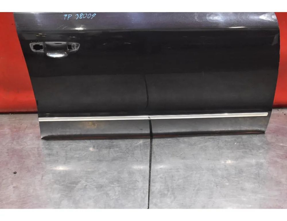 SKODA Superb 2 generation (2008-2015) Höger främre dörr 32991820