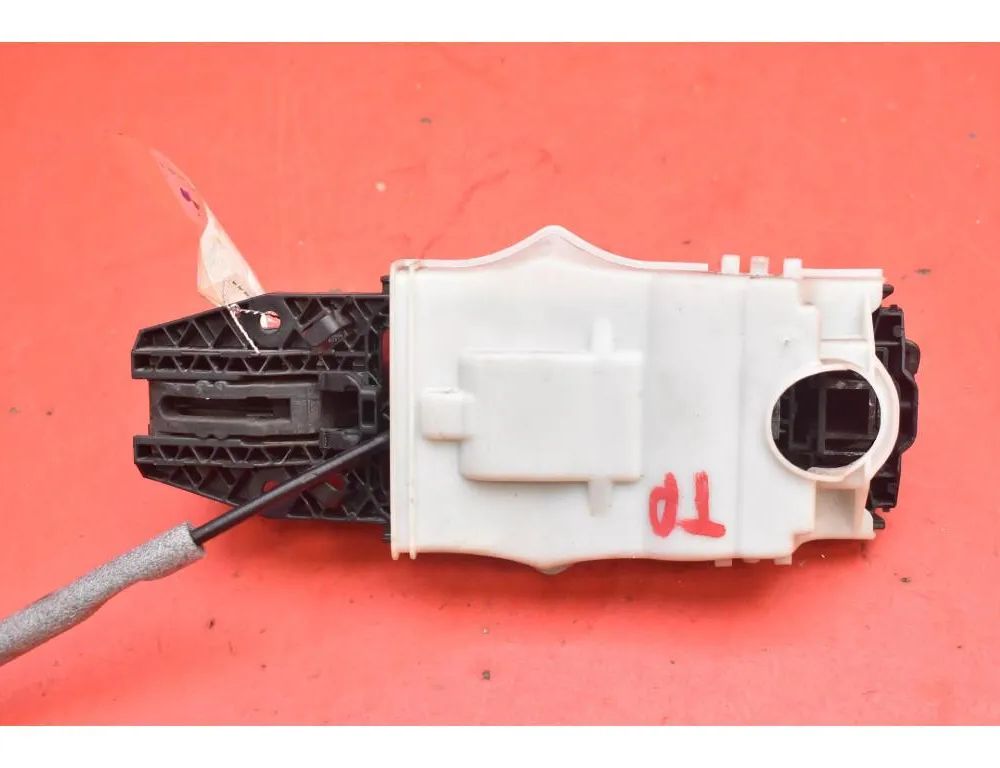 SKODA Superb 2 generation (2008-2015) Bakre högra dörrens yttre handtag 5N0839885H 33002826