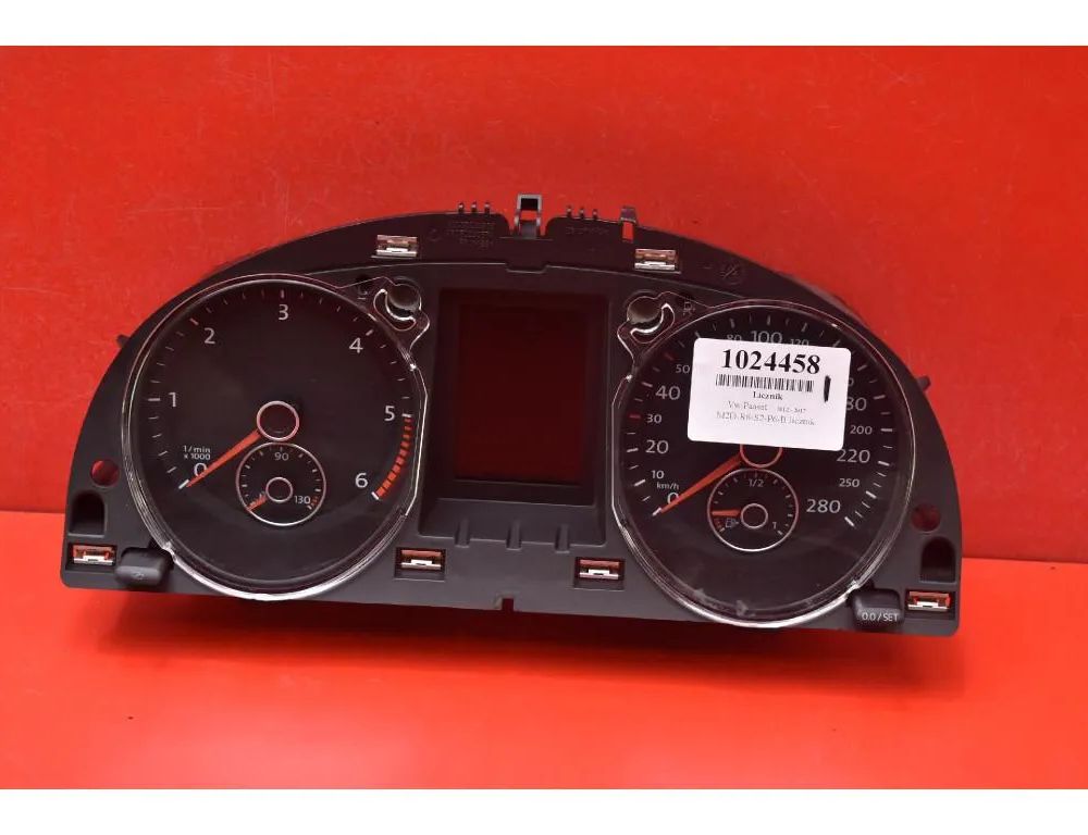 VOLKSWAGEN Passat CC 1 generation (2008-2017) Hastighetsmätare 3C8920870L 33011024