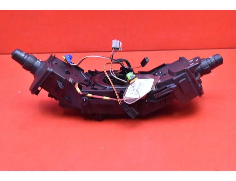 RENAULT Modus 1 generation (2004-2012) Indikeringstorkarspaksbrytare 8200245499 33087908