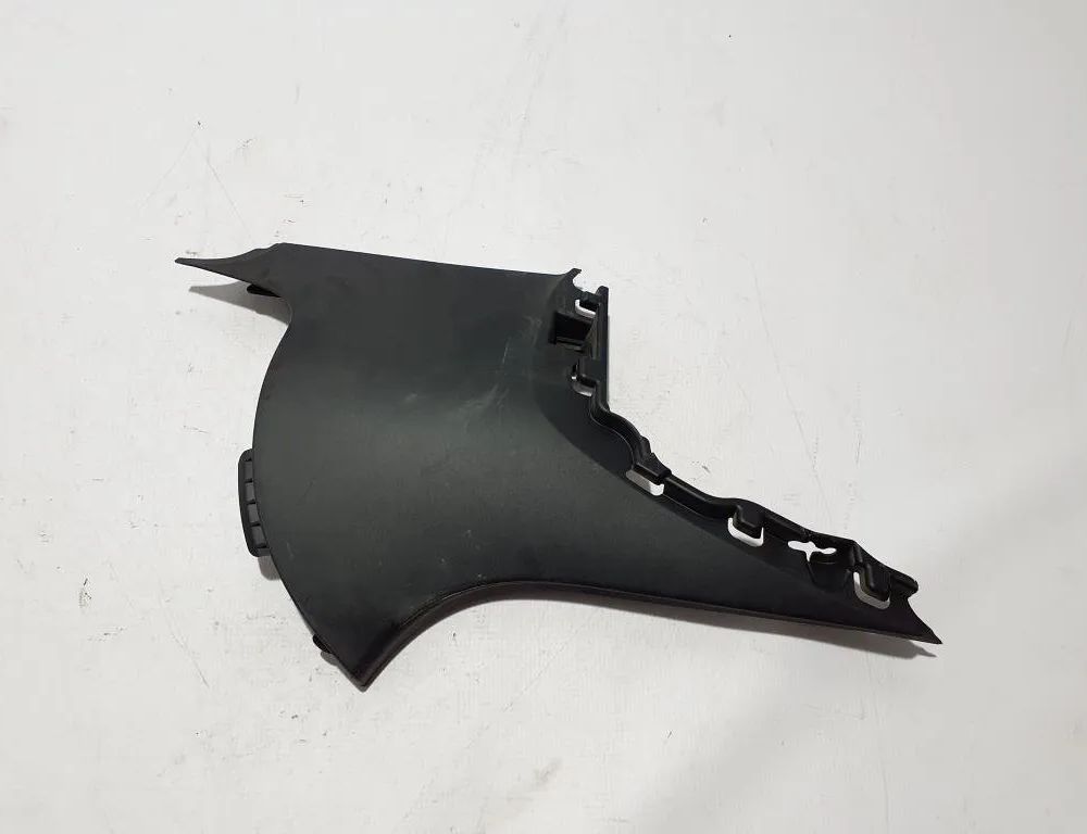 MERCEDES-BENZ AMG GT C190 (2014-2023) Vänster pelare bak A2906904700 30486385