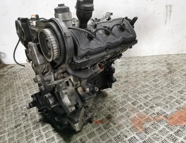 AUDI A4 B6/8E (2000-2005) Motor AYM 26496378