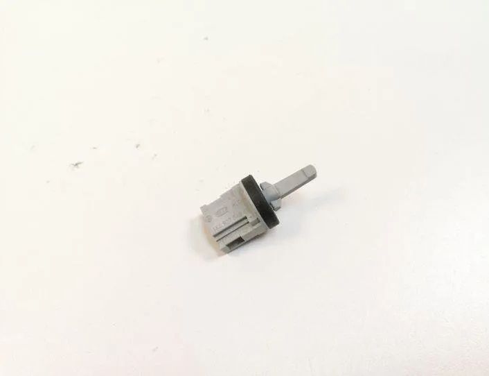 SKODA Octavia 2 generation (2004-2013) Avgastemperaturgivare 1K0907543G 26509544