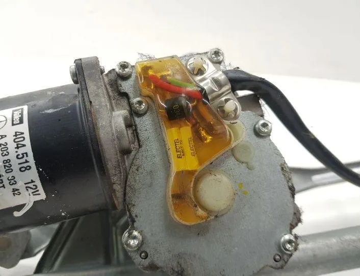 MERCEDES-BENZ C-Class W203/S203/CL203 (2000-2008) Vindrutetorkare fram A2038240105,A2038200342 26519695