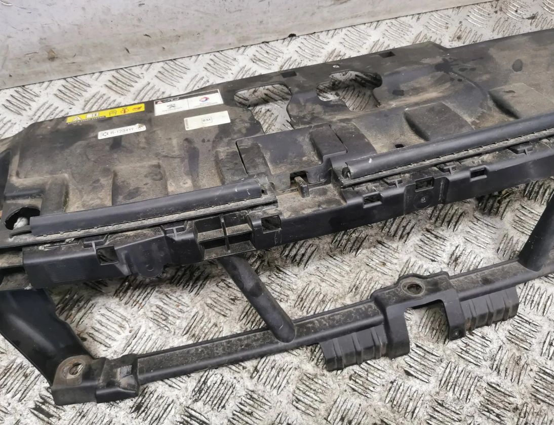 PEUGEOT 308 T9 (2013-2021) Övre Slam Panel Ramdel C067630911SM017 30073122