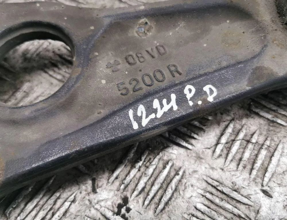 RENAULT Megane 4 generation (2016-2023) Främre Wishbone Arms 31024127