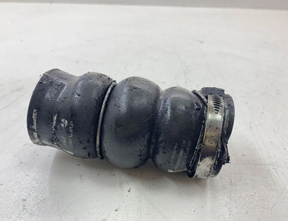 PEUGEOT 5008 1 generation (2009-2016) Intercooler slangrör 9685598580 31167779