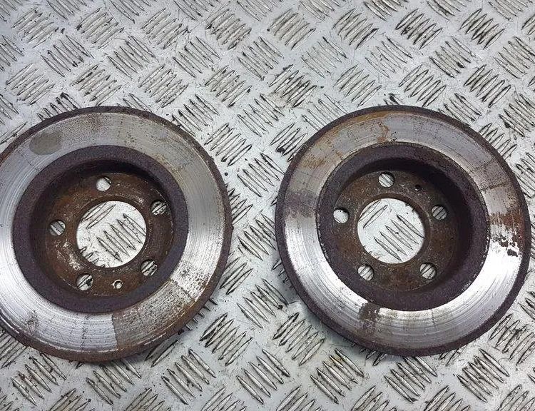 VOLKSWAGEN Beetle 2 generation (1998-2012) Vänster bakbromsskiva 31170444