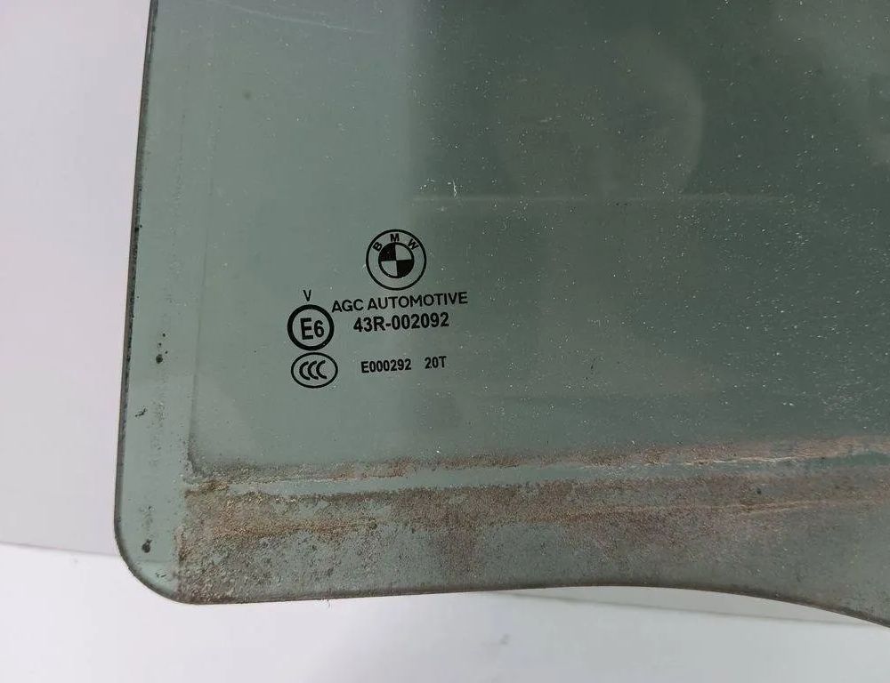 BMW 5 Series F10/F11 (2009-2017) Bakre vänster dörrglas E643R002092 31184329