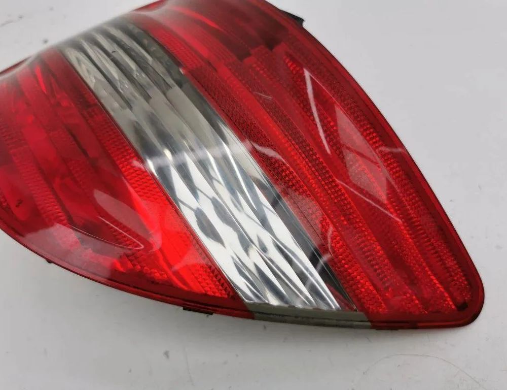 MERCEDES-BENZ B-Class W245 (2005-2011) Bakre höger bakljuslampa A1698201464 31193333