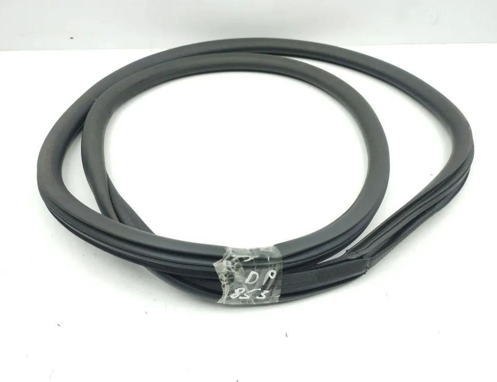 PEUGEOT 208 Peugeot 208 (2012-2015) Främre höger dörrtätning gummi 31198936