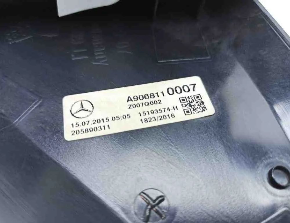 MERCEDES-BENZ Sprinter 2 generation (906) (2006-2018) Fram vänster dörrspegelram A9068110007 32705178
