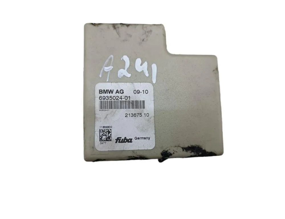 BMW X5 E70 (2006-2013) Bootlid antennförstärkare 6935024 31757643