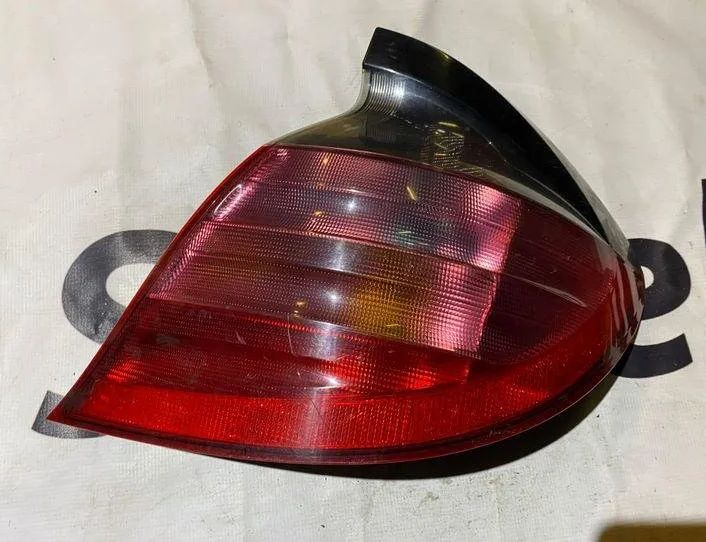 MERCEDES-BENZ C-Class W203/S203/CL203 (2000-2008) Bakljusset 2038200664,A2038200664 20422698