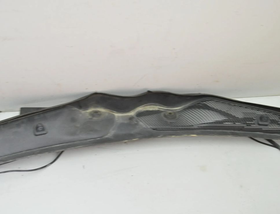 MERCEDES-BENZ E-Class W212/S212/C207/A207 (2009-2016) Trim för främre torkarkåpa A2128300013,A2128301013 30746662