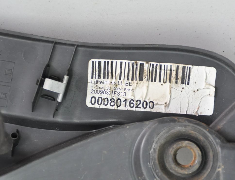 MERCEDES-BENZ E-Class W212/S212/C207/A207 (2009-2016) Trim för främre torkarkåpa A2128300013,A2128301013 30746662