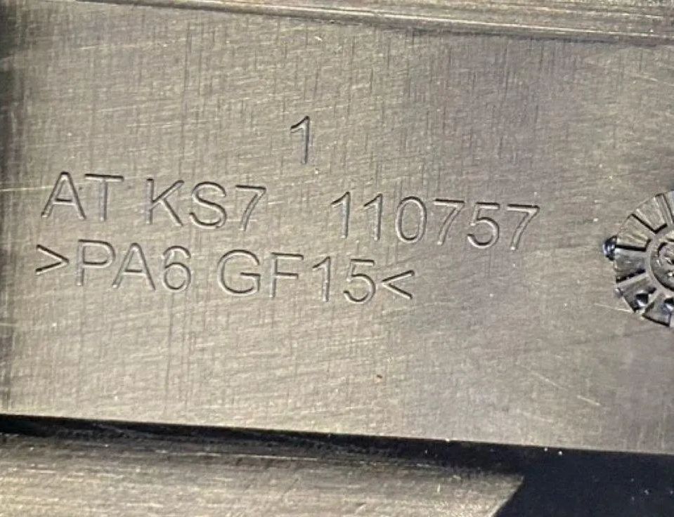 AUDI A6 C7/4G (2010-2020) Strömfördelningslåda 8W0915459E 31330909