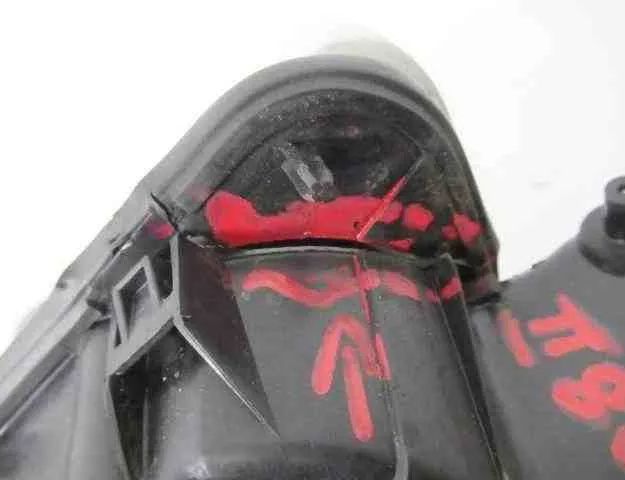 PEUGEOT 308 T9 (2013-2021) Bränsletanklucka 981010968A 32468854