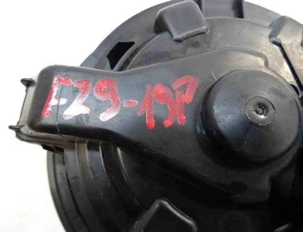 PEUGEOT 307 1 generation (2001-2008) Innervärmare T1013140A 32484198