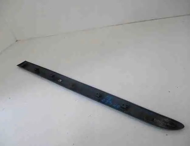 RENAULT Modus 1 generation (2004-2012) Främre vänstra dörrlisten 32493101