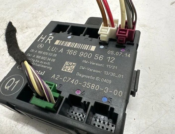 MERCEDES-BENZ M-Class W166 (2011-2015) Styrenhet för vänster bakdörr A1669005612 22187835