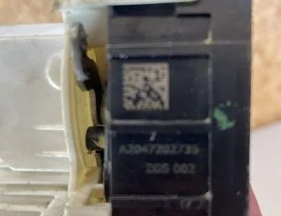 MERCEDES-BENZ CLS-Class C218 (2010-2017) Främre vänstra dörrlås A2047202735 22190136