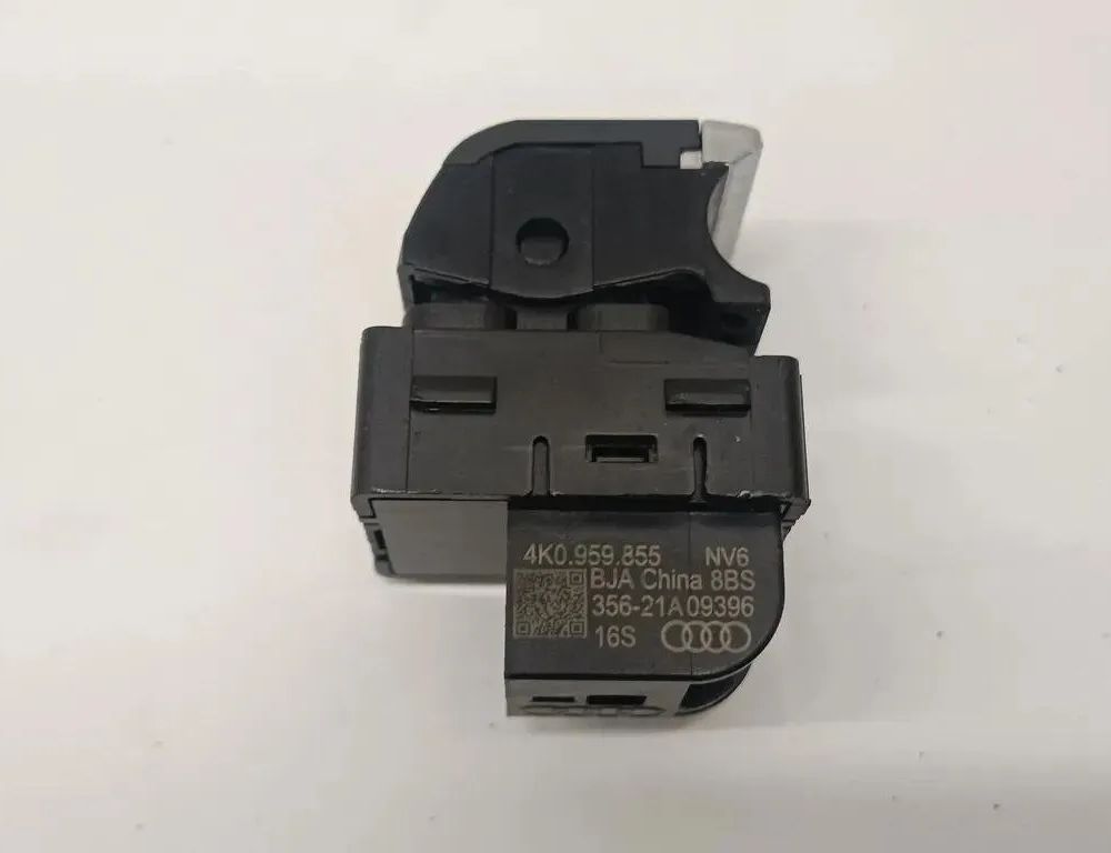 AUDI A6 C4/4A (1994-1997) Vänster främre dörrfönsterbrytare 4K0959855 26807835