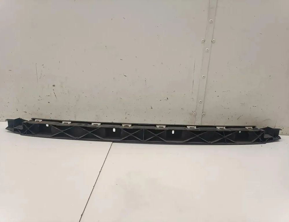 AUDI A6 C4/4A (1994-1997) Bakre vänster stötfångarfäste 4G5807458 26815131