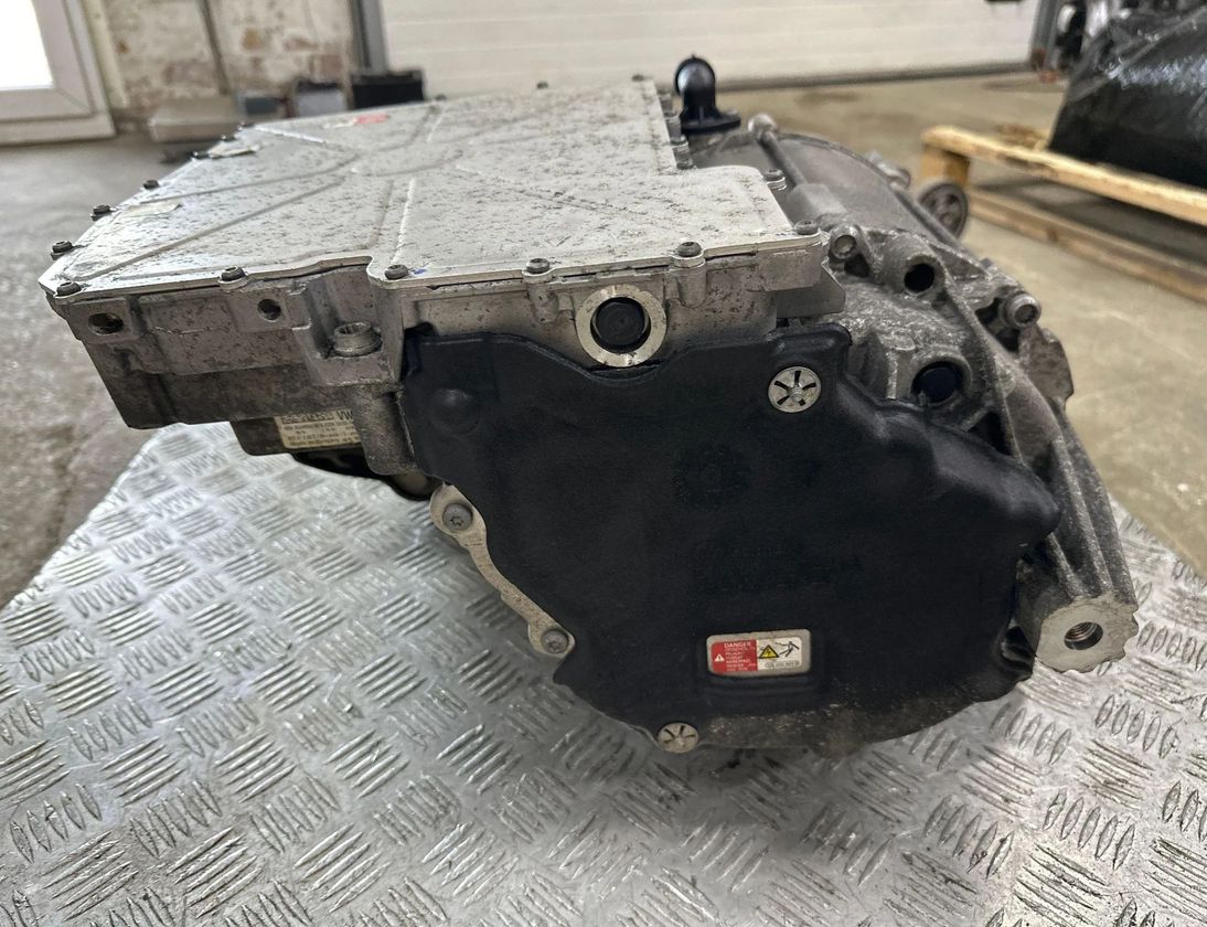 VOLKSWAGEN ID.4 1 generation (2020-2023) Spolartankmotor 12E010001B 29066387