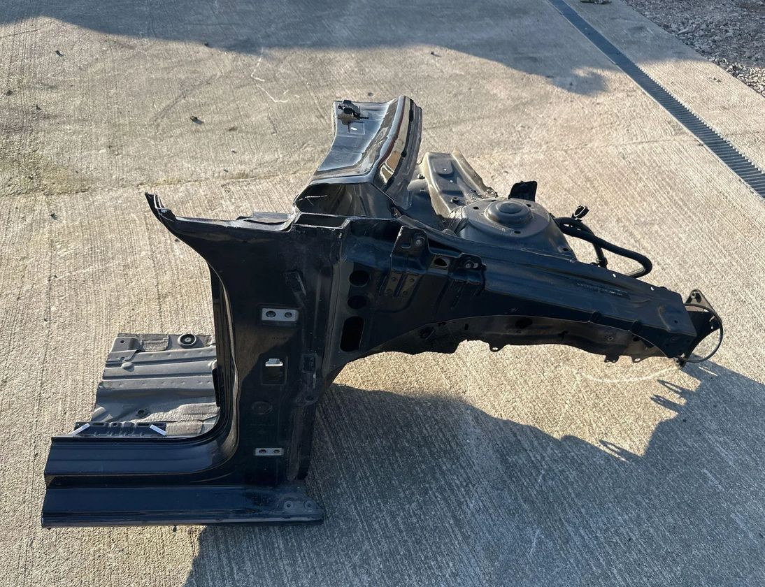 VOLKSWAGEN Golf 8 generation (2019-2023) Främre höger fjärdedel 29066643