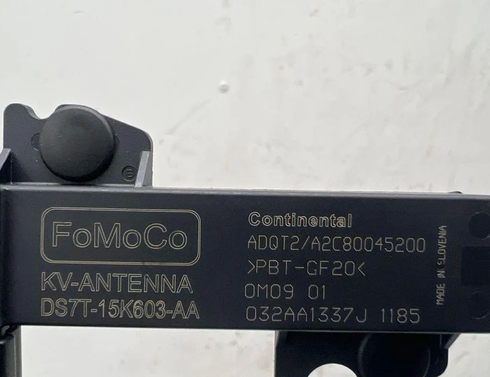 FORD Mondeo 5 generation (2014-2022) Fram vänster takhandtag DS7T15K603AA 32980214