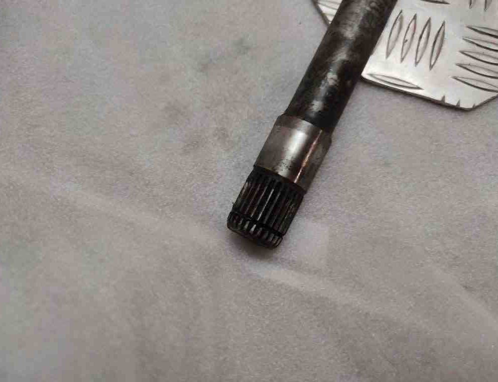 BMW X5 M F85 (2014-2018) Fram Höger Drivaxel 'P762988201' 17251585