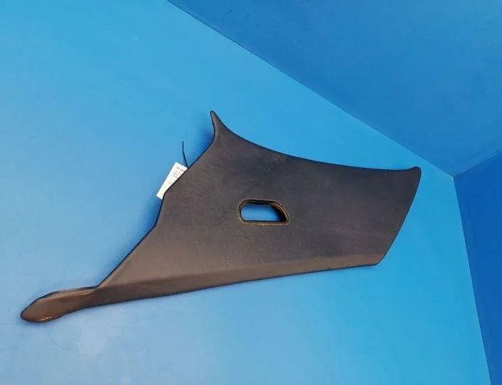 MERCEDES-BENZ W124 1 generation (1984-1994) Höger sida stolp trim 1236900425 21219552