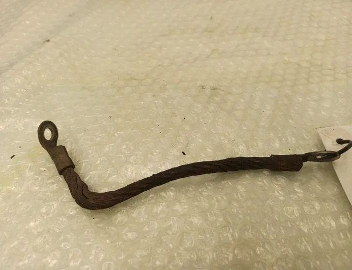 MERCEDES-BENZ W124 1 generation (1984-1994) Negativ batterikabel W123 21219949