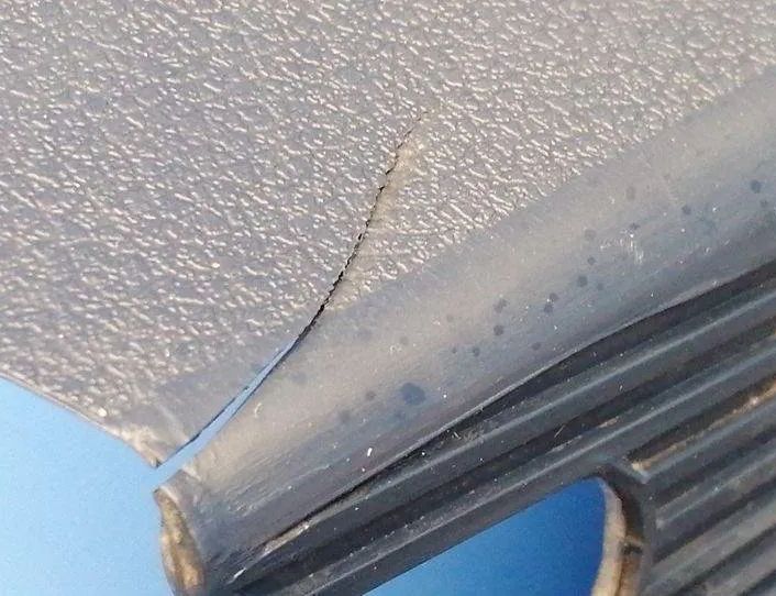 MERCEDES-BENZ W124 1 generation (1984-1994) Andra trimdelar 1239760360 21220325