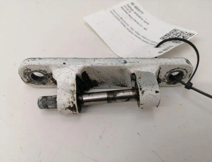 MERCEDES-BENZ W124 1 generation (1984-1994) Bakre höger dörrgångjärn W123 21222259