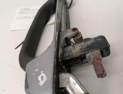 MERCEDES-BENZ W124 1 generation (1984-1994) Bakre vänstra dörrens yttre handtag 1237600359 21222266