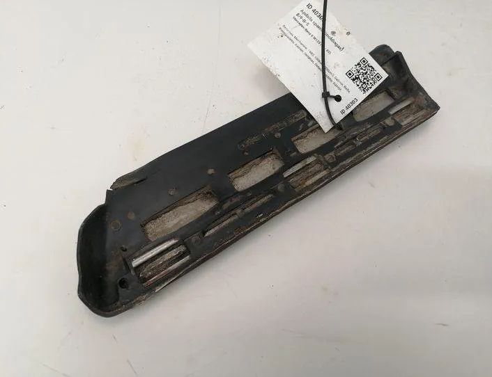 MERCEDES-BENZ W124 1 generation (1984-1994) Bakre vänster stänkskärm W123 21222273