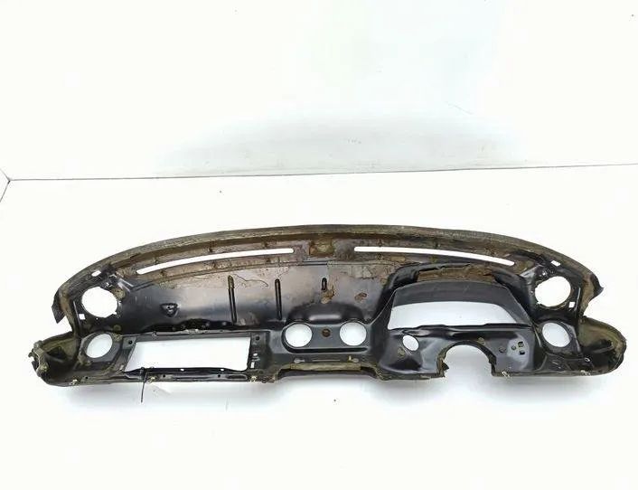 MERCEDES-BENZ W124 1 generation (1984-1994) instrumentbräda W123 21223078