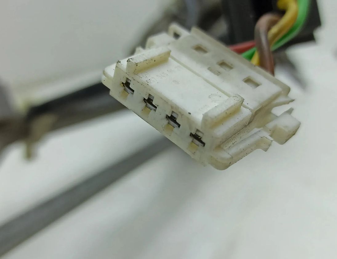 MERCEDES-BENZ C-Class W203/S203/CL203 (2000-2008) Vindrutetorkare fram A2038240305,404518 30236761