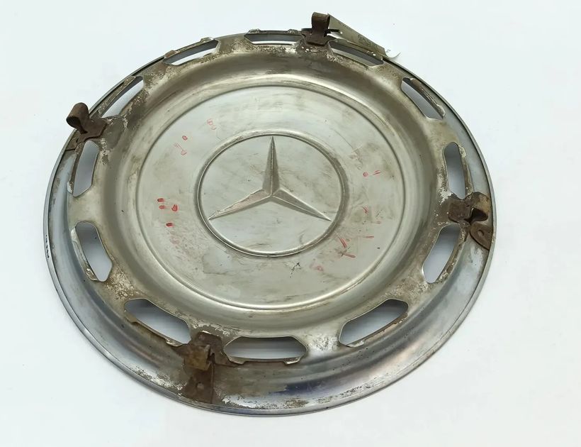 MERCEDES-BENZ S-Class W116 (1972-1980) Hjulskydd 30237019