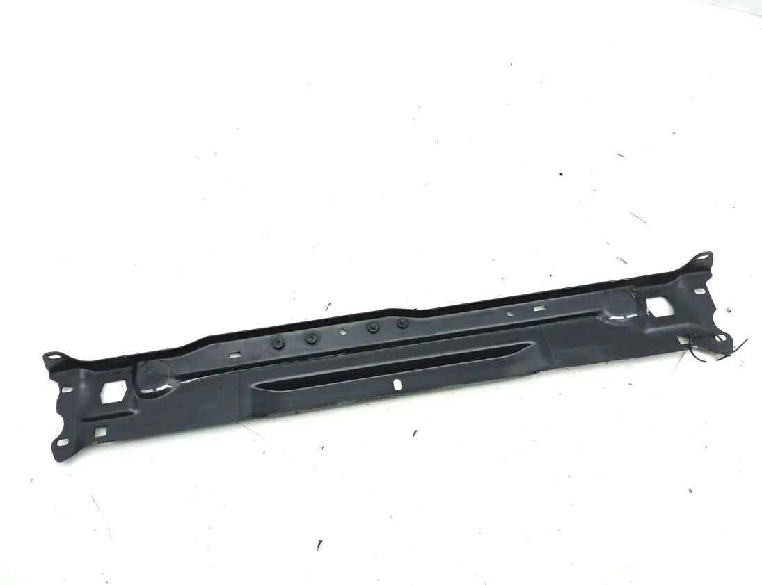 MERCEDES-BENZ C-Class W204/S204/C204 (2004-2015) Övre Slam Panel Ramdel 30237500