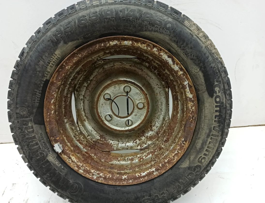 MERCEDES-BENZ S-Class W116 (1972-1980) Reservhjul 1154001302 30239808