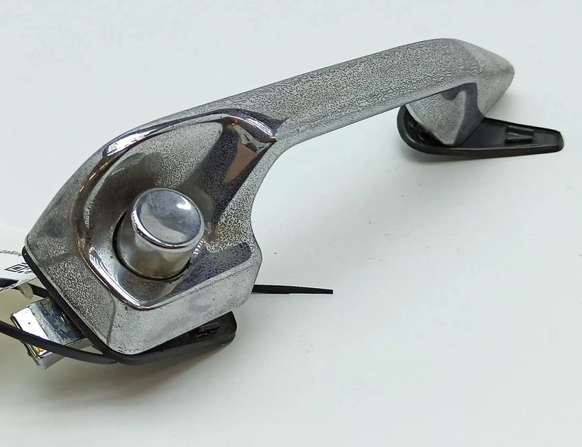 MERCEDES-BENZ W115 1 generation (1968-1976) Bakre högra dörrens yttre handtag 1157660401 30243709